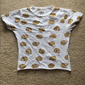 A cropped pizza pattern tshirt